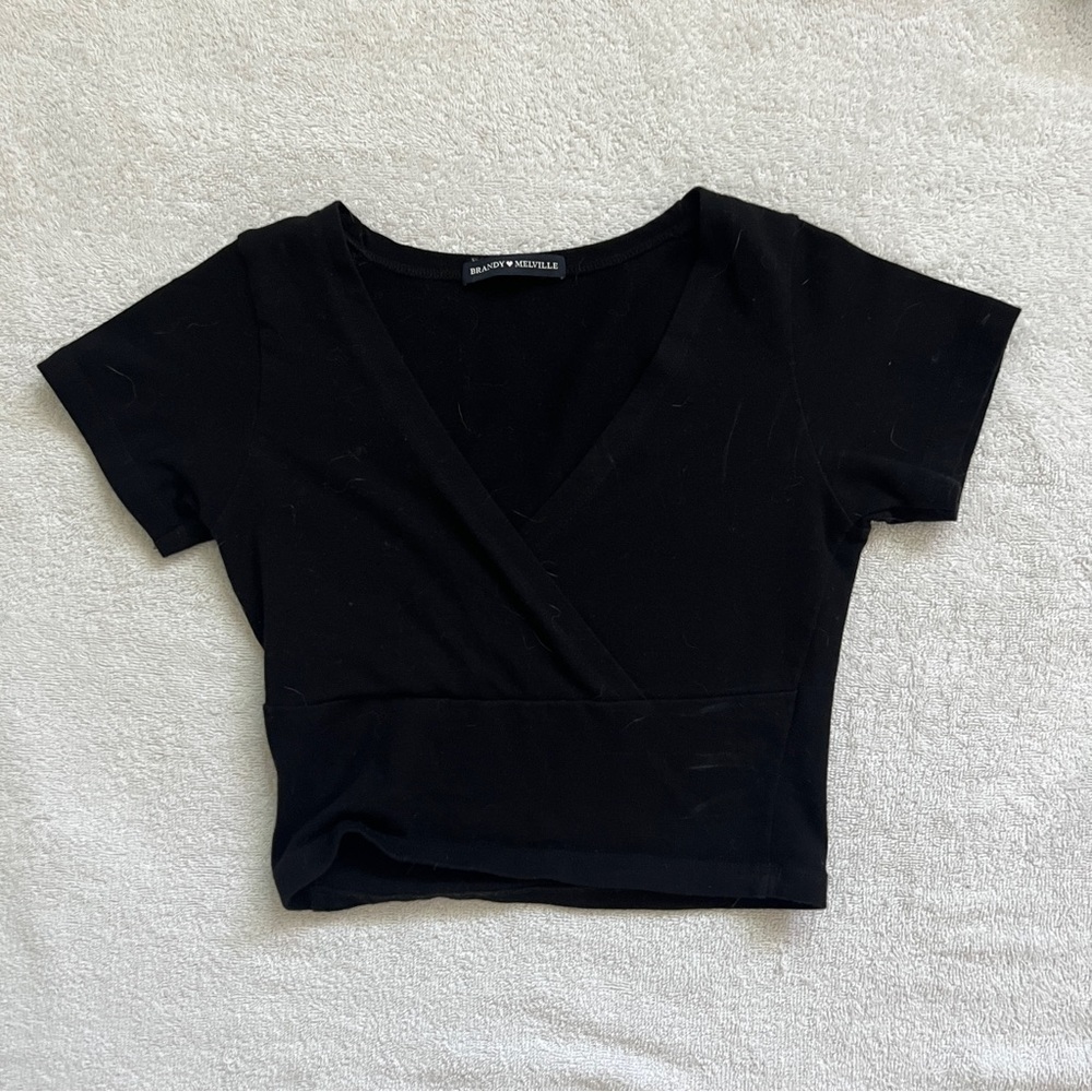 Brandy Melville v neck black crop top